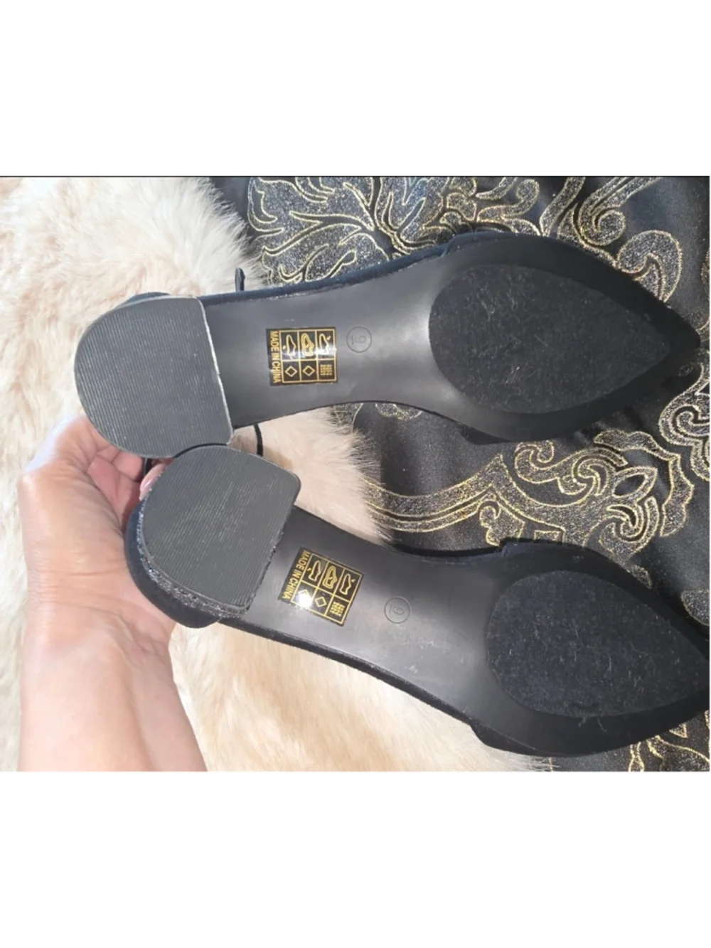 JG Black Velour Glitter Heel shoe size 9 NEW